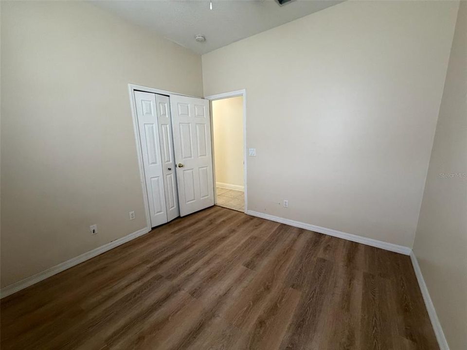 En Venta: $436,500 (4 camas, 2 baños, 2176 Pies cuadrados)