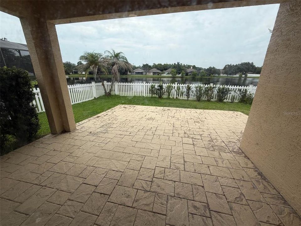 En Venta: $436,500 (4 camas, 2 baños, 2176 Pies cuadrados)