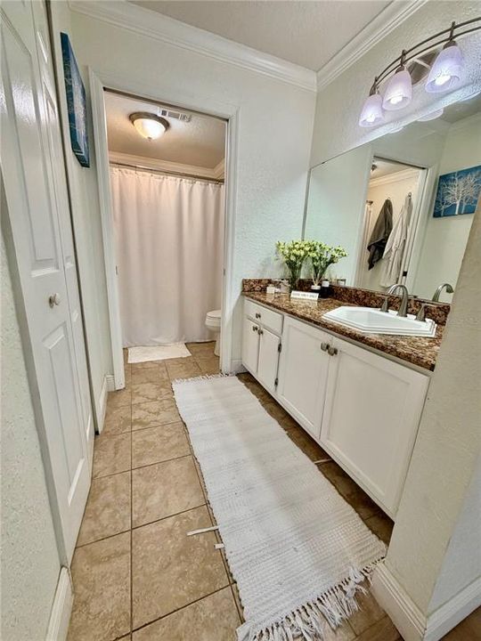 На продажу: $212,000 (2 спален, 2 ванн, 1160 Квадратных фут)