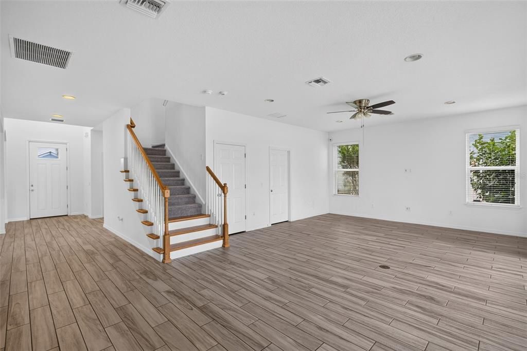En Venta: $759,000 (4 camas, 4 baños, 3487 Pies cuadrados)