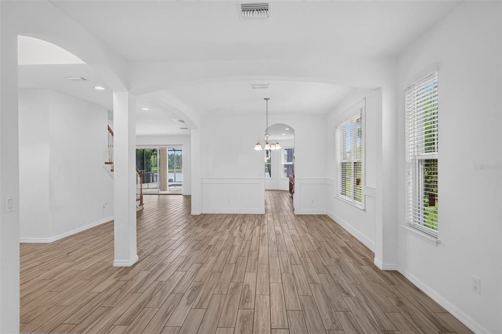 En Venta: $759,000 (4 camas, 4 baños, 3487 Pies cuadrados)