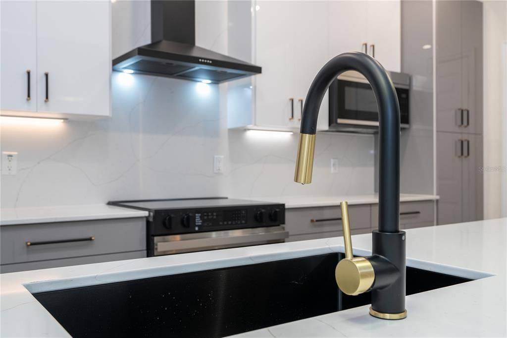 В аренду: $2,995 (2 спален, 2 ванн, 1540 Квадратных фут)