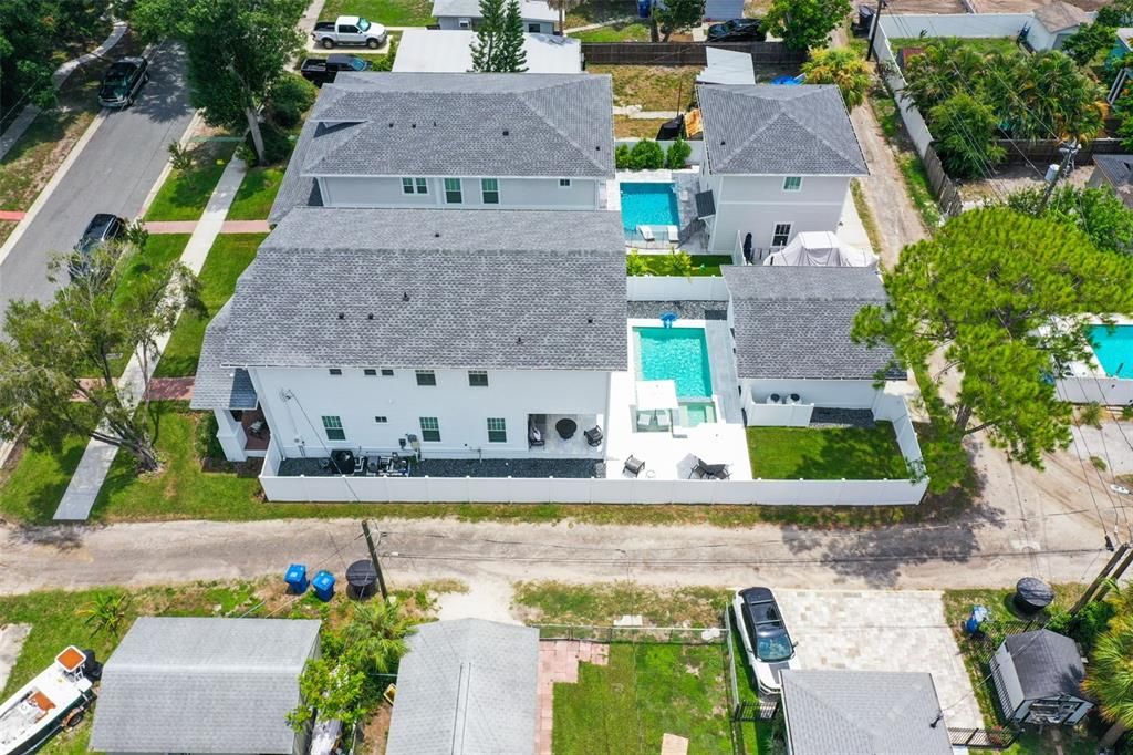 На продажу: $1,395,000 (5 спален, 3 ванн, 2833 Квадратных фут)