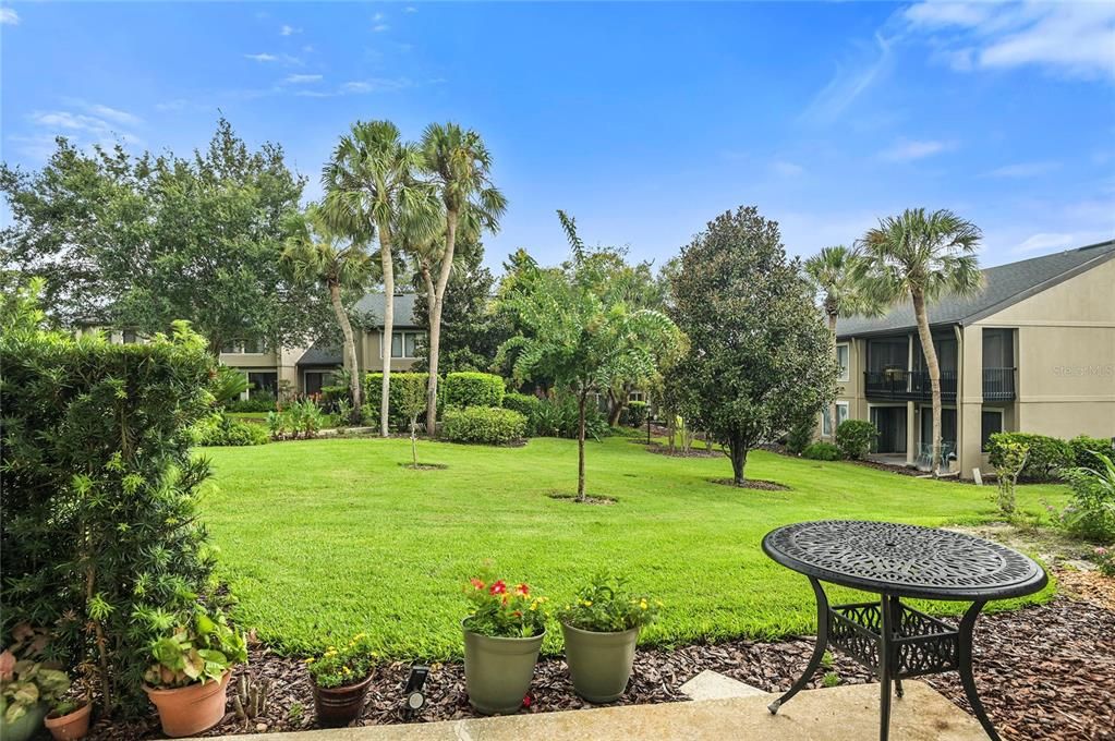 Active With Contract: $325,000 (3 beds, 3 baths, 1860 Square Feet)