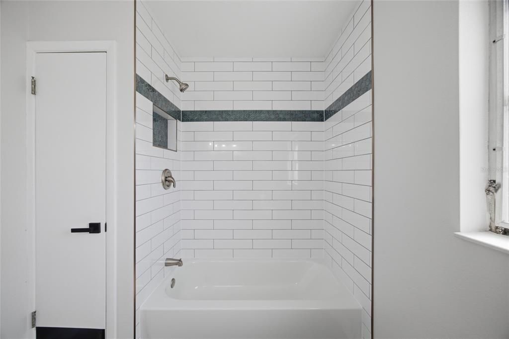 En Venta: $339,500 (0 camas, 0 baños, 1766 Pies cuadrados)