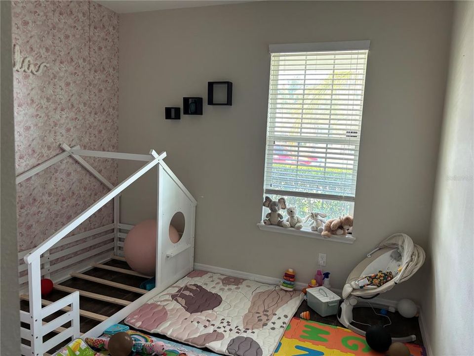 В аренду: $2,300 (4 спален, 2 ванн, 2249 Квадратных фут)