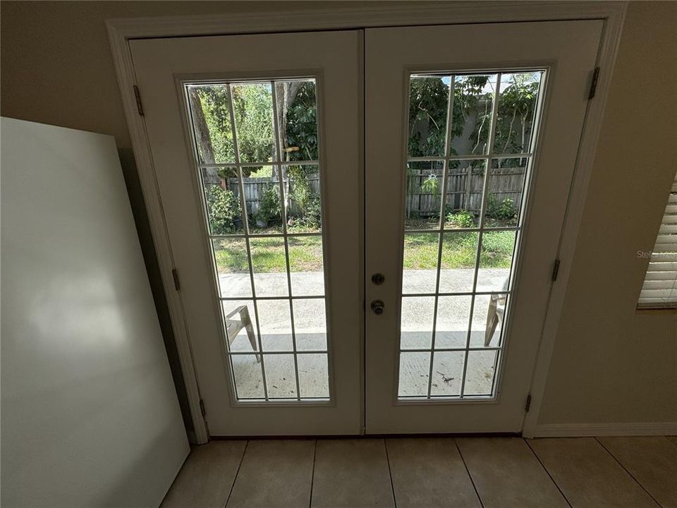 В аренду: $1,650 (2 спален, 1 ванн, 858 Квадратных фут)