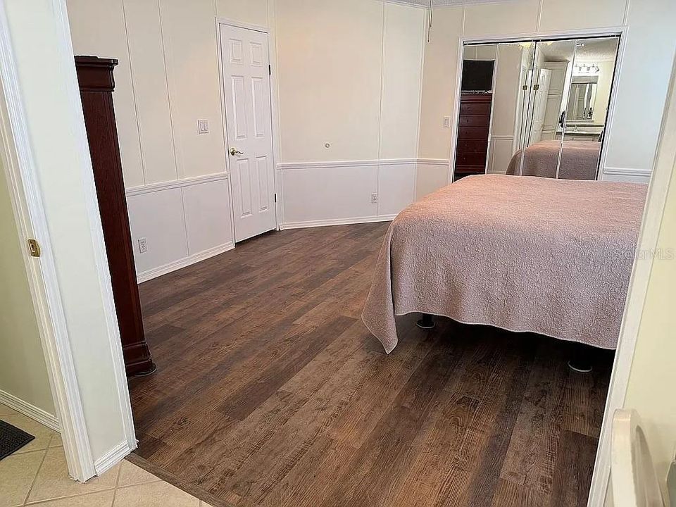 На продажу: $185,000 (2 спален, 2 ванн, 1344 Квадратных фут)