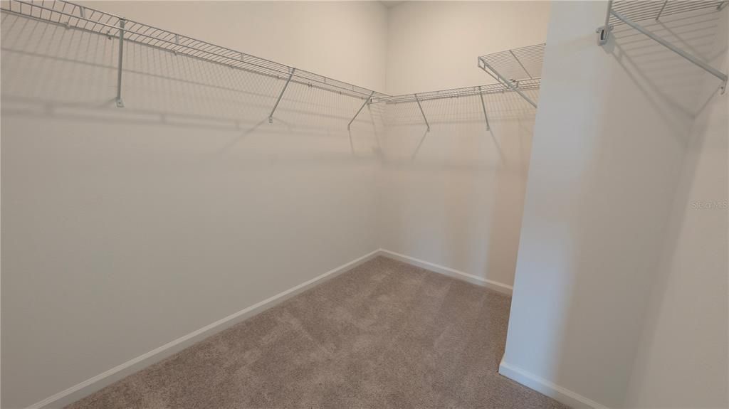 En Renta: $2,300 (3 camas, 2 baños, 1689 Pies cuadrados)