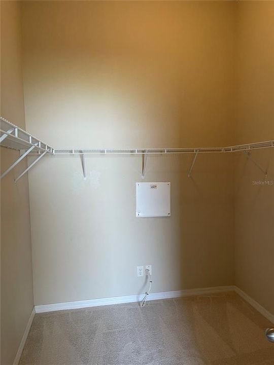 В аренду: $1,950 (4 спален, 3 ванн, 2078 Квадратных фут)