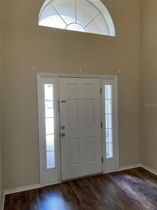 В аренду: $1,950 (4 спален, 3 ванн, 2078 Квадратных фут)