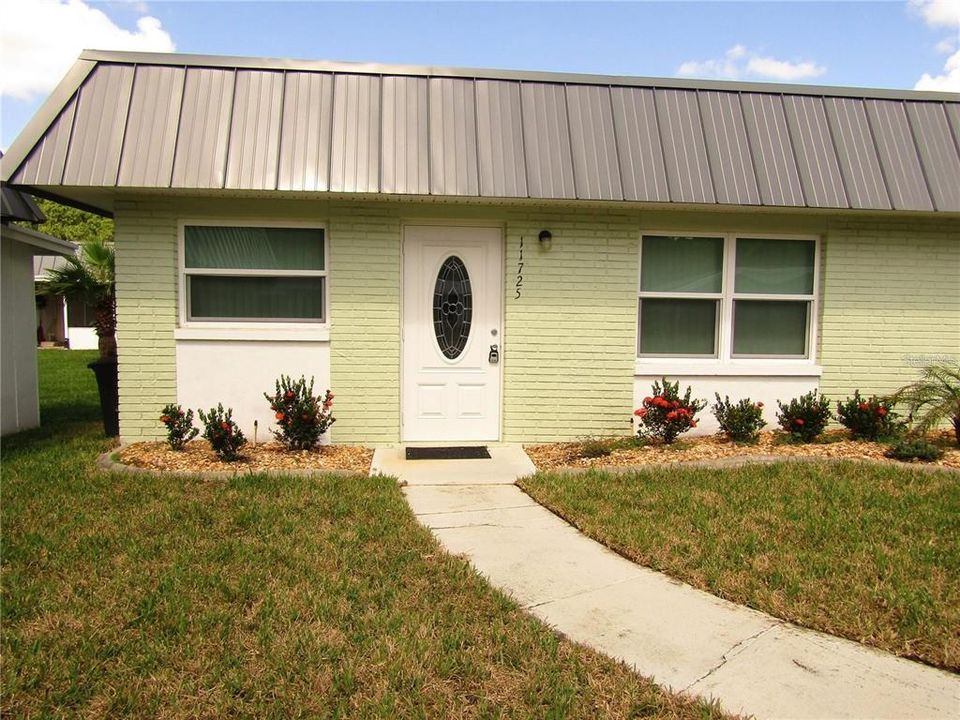 En Venta: $167,500 (2 camas, 2 baños, 984 Pies cuadrados)