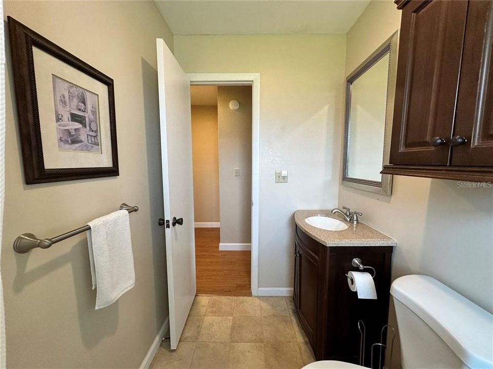 En Venta: $167,500 (2 camas, 2 baños, 984 Pies cuadrados)