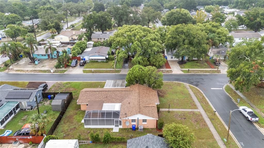 Active With Contract: $274,900 (5 beds, 2 baths, 1734 Square Feet)
