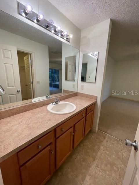 For Rent: $2,250 (2 beds, 2 baths, 1142 Square Feet)