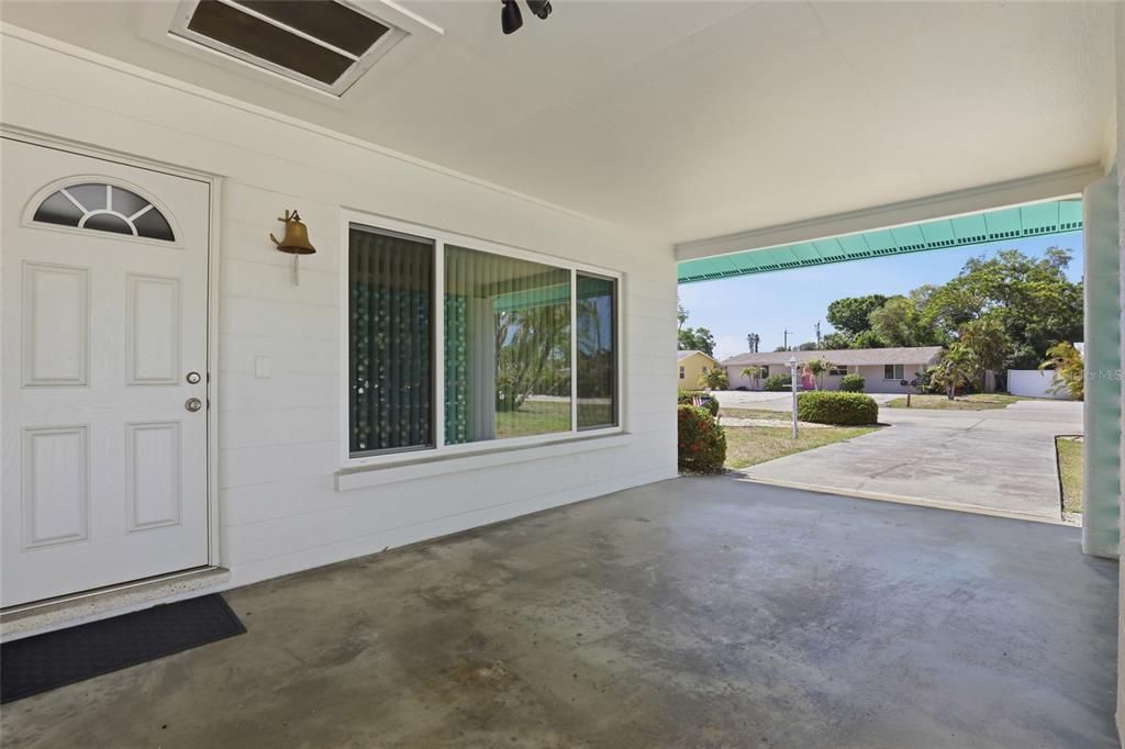 En Venta: $365,000 (2 camas, 2 baños, 1136 Pies cuadrados)