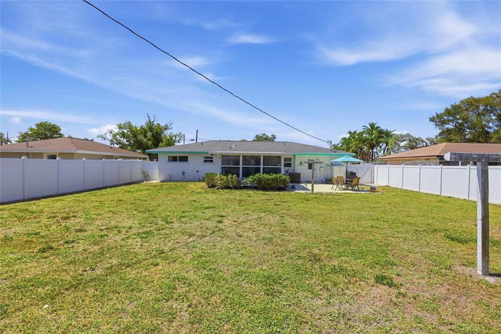 En Venta: $365,000 (2 camas, 2 baños, 1136 Pies cuadrados)