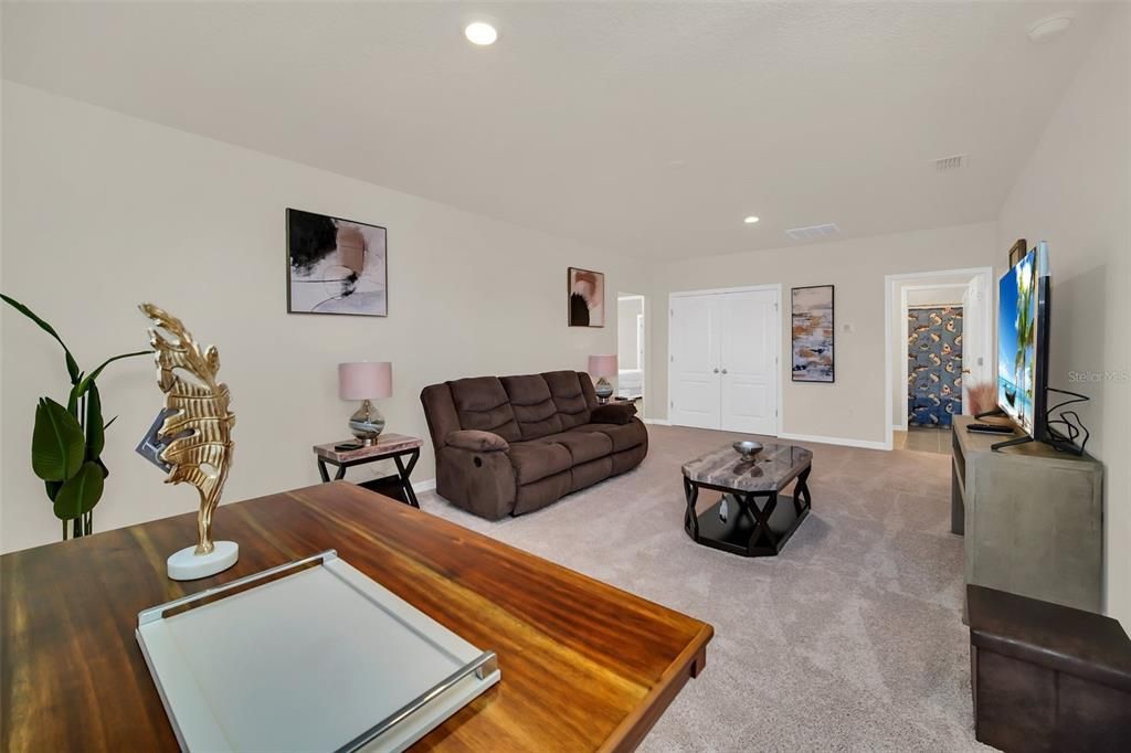 For Rent: $3,900 (7 beds, 5 baths, 3626 Square Feet)