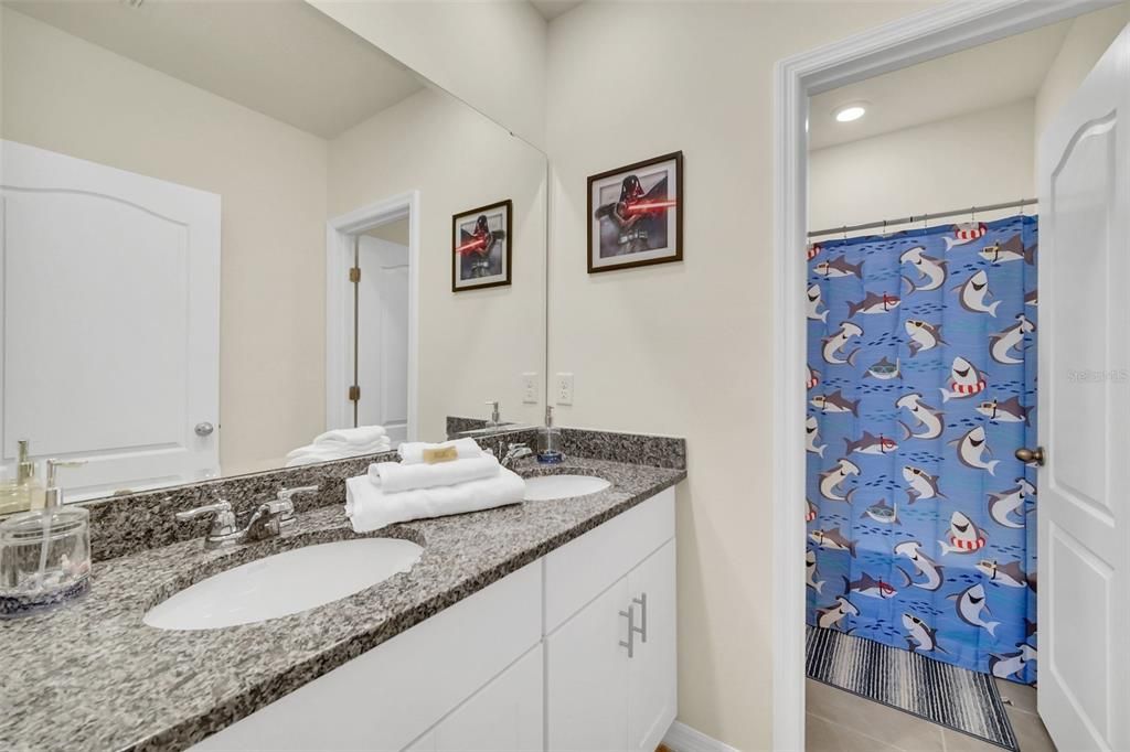For Rent: $3,900 (7 beds, 5 baths, 3626 Square Feet)