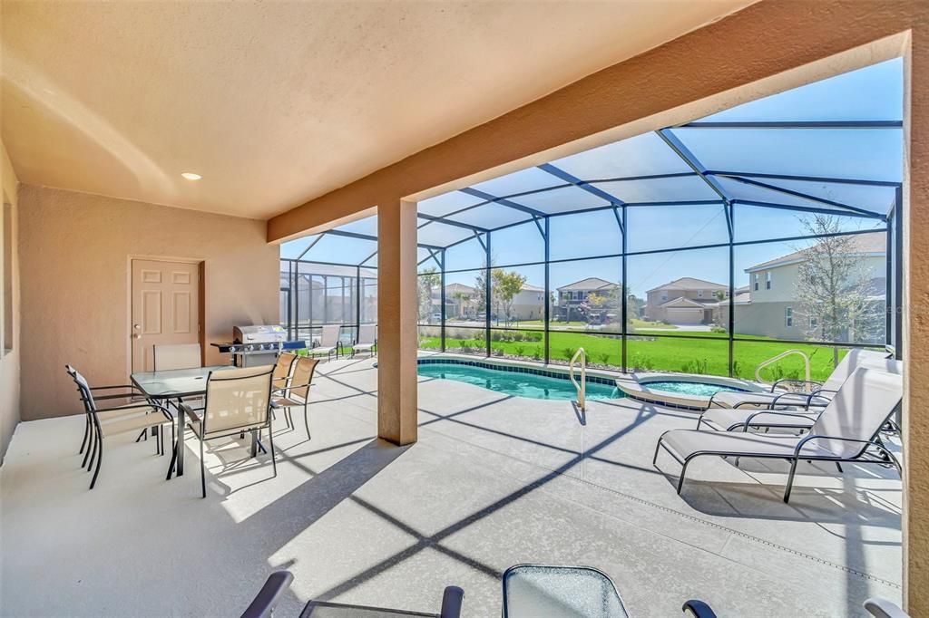 For Rent: $3,900 (7 beds, 5 baths, 3626 Square Feet)