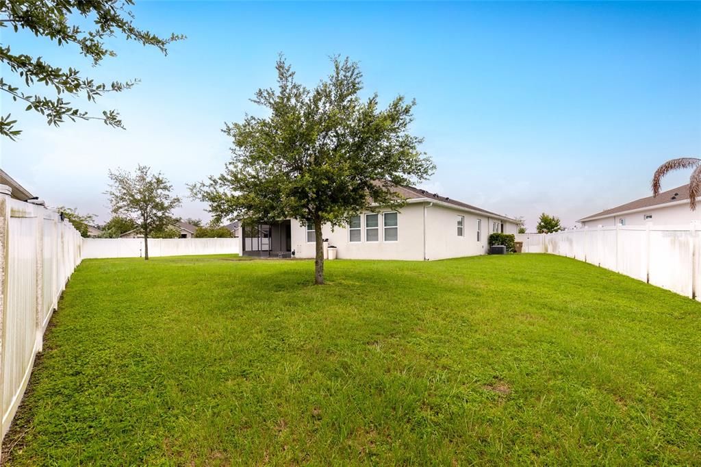 For Sale: $549,900 (4 beds, 3 baths, 2851 Square Feet)