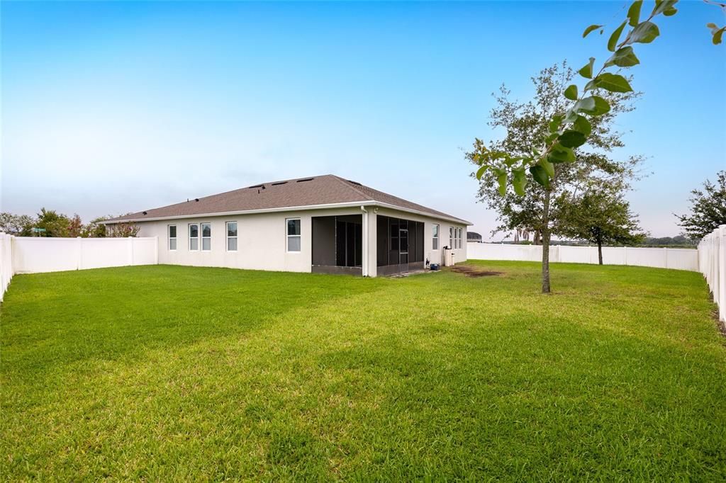 For Sale: $549,900 (4 beds, 3 baths, 2851 Square Feet)