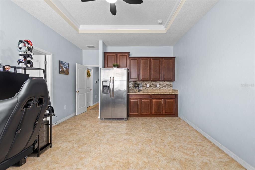 For Sale: $549,900 (4 beds, 3 baths, 2851 Square Feet)