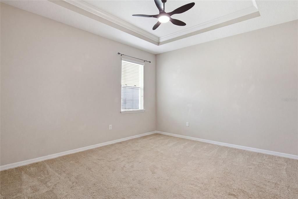 For Sale: $549,900 (4 beds, 3 baths, 2851 Square Feet)
