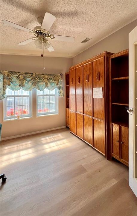 На продажу: $199,000 (3 спален, 2 ванн, 1355 Квадратных фут)