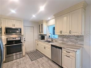 For Rent: $6,800 (2 beds, 2 baths, 1524 Square Feet)