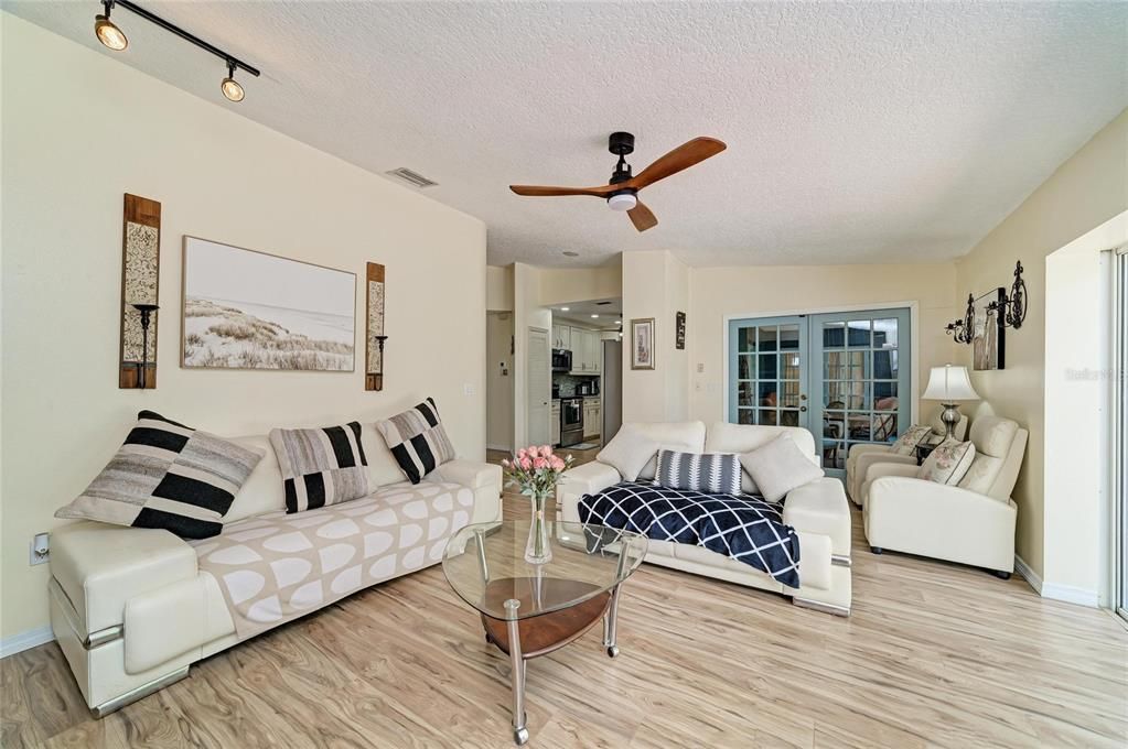 For Sale: $775,000 (3 beds, 3 baths, 2508 Square Feet)