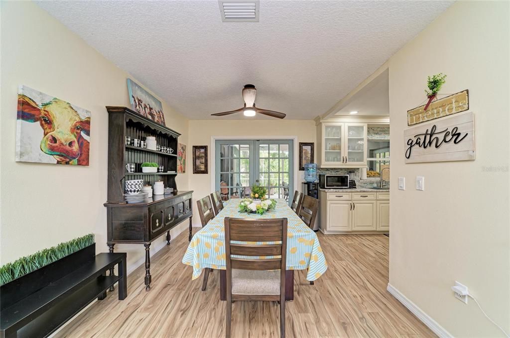 For Sale: $775,000 (3 beds, 3 baths, 2508 Square Feet)