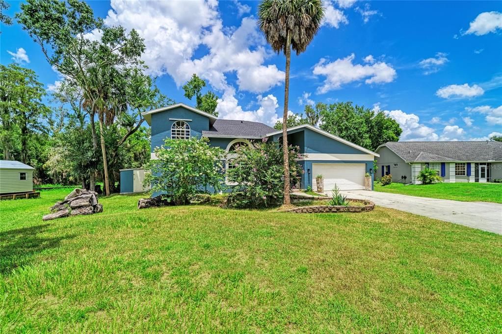 For Sale: $775,000 (3 beds, 3 baths, 2508 Square Feet)