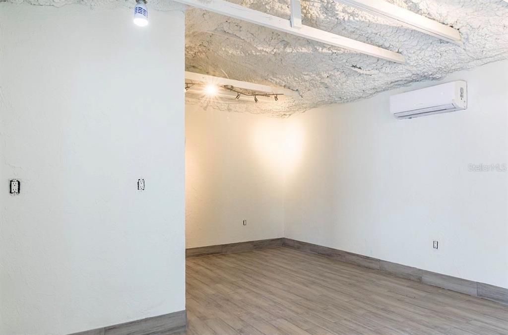 En Venta: $345,000 (2 camas, 1 baños, 1125 Pies cuadrados)