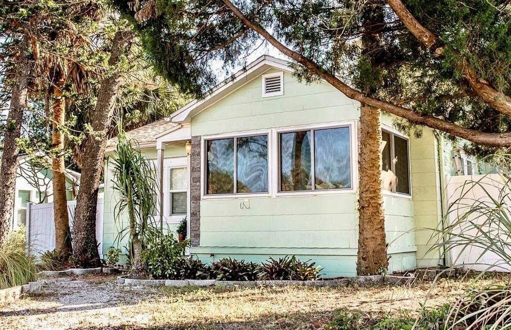 En Venta: $345,000 (2 camas, 1 baños, 1125 Pies cuadrados)