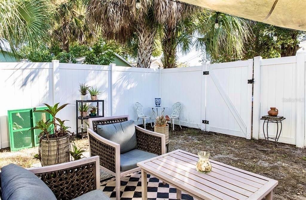 En Venta: $345,000 (2 camas, 1 baños, 1125 Pies cuadrados)