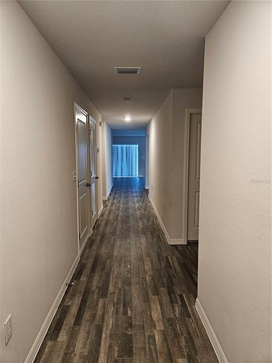 В аренду: $1,900 (4 спален, 2 ванн, 1657 Квадратных фут)