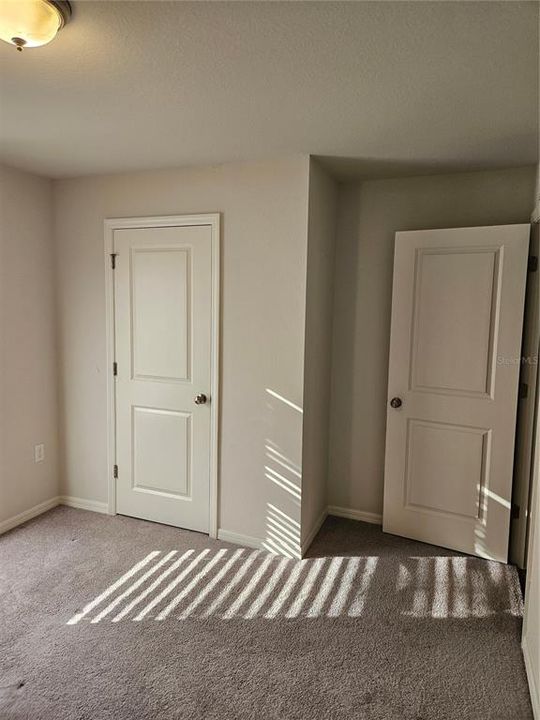 В аренду: $1,900 (4 спален, 2 ванн, 1657 Квадратных фут)
