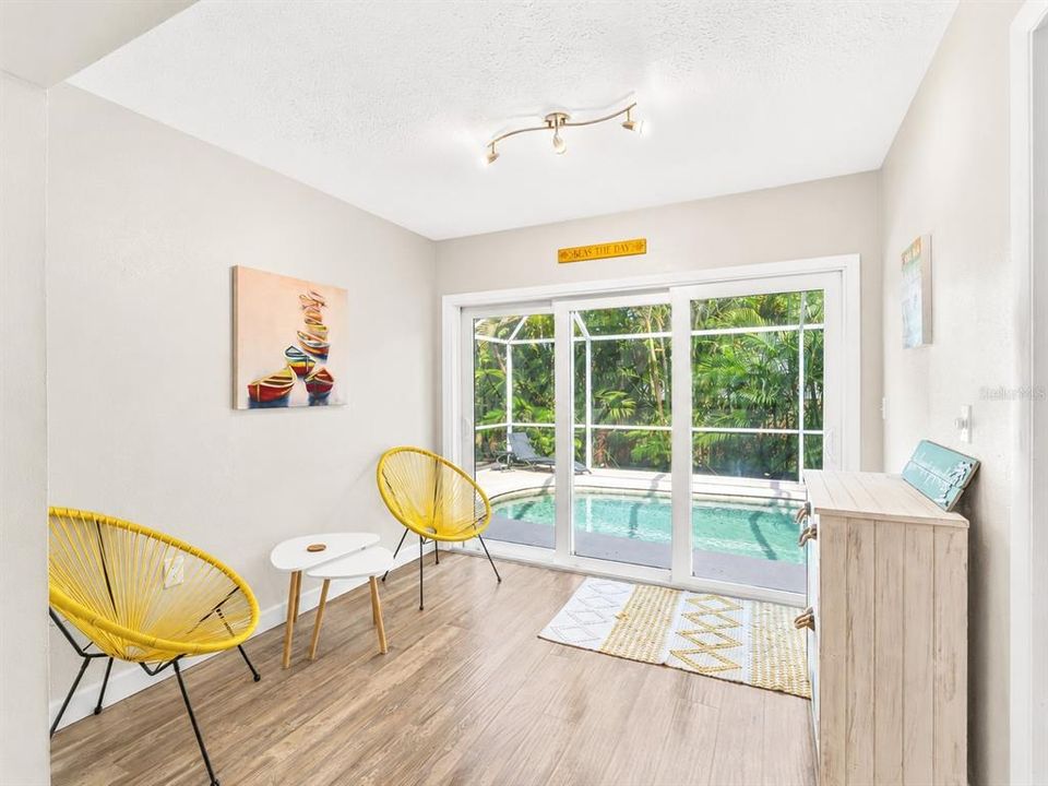For Sale: $430,000 (3 beds, 2 baths, 1328 Square Feet)