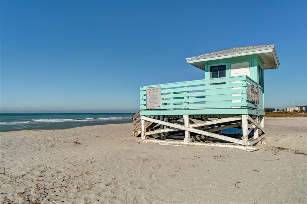 For Sale: $430,000 (3 beds, 2 baths, 1328 Square Feet)