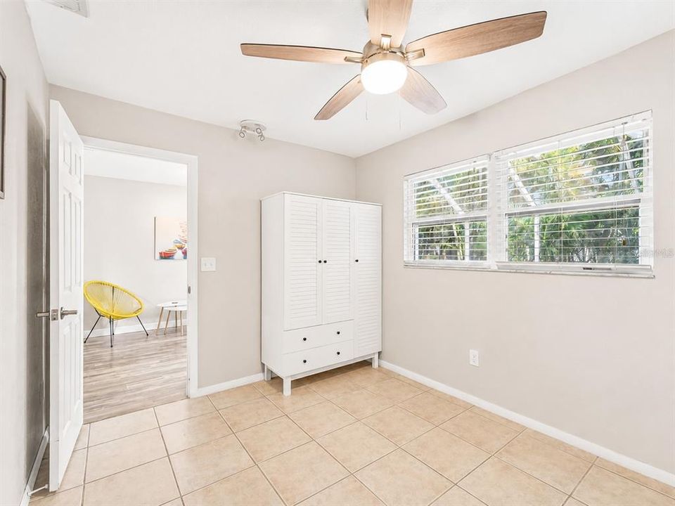 For Sale: $430,000 (3 beds, 2 baths, 1328 Square Feet)