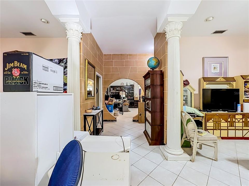 На продажу: $1,799,000 (5 спален, 4 ванн, 5209 Квадратных фут)