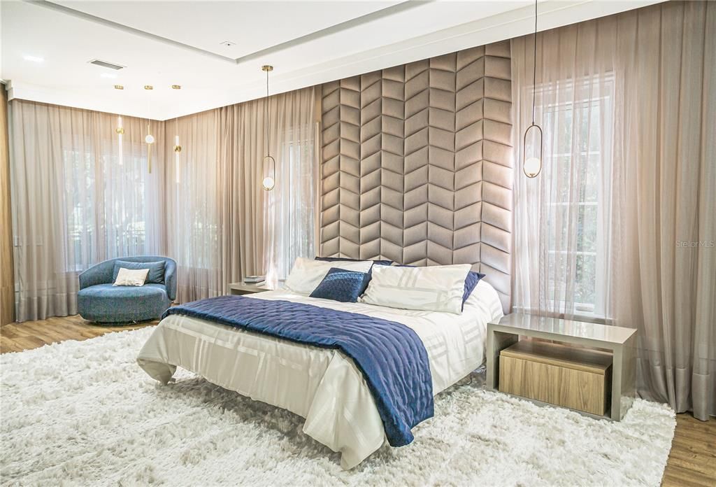 На продажу: $4,495,000 (4 спален, 5 ванн, 6159 Квадратных фут)