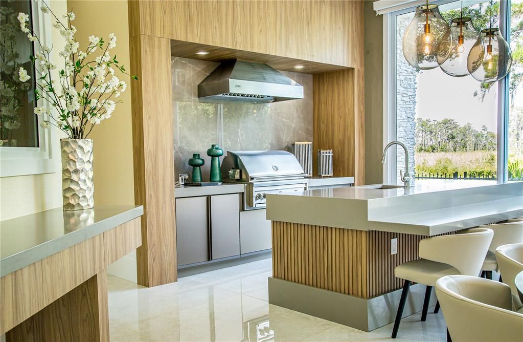 На продажу: $4,495,000 (4 спален, 5 ванн, 6159 Квадратных фут)