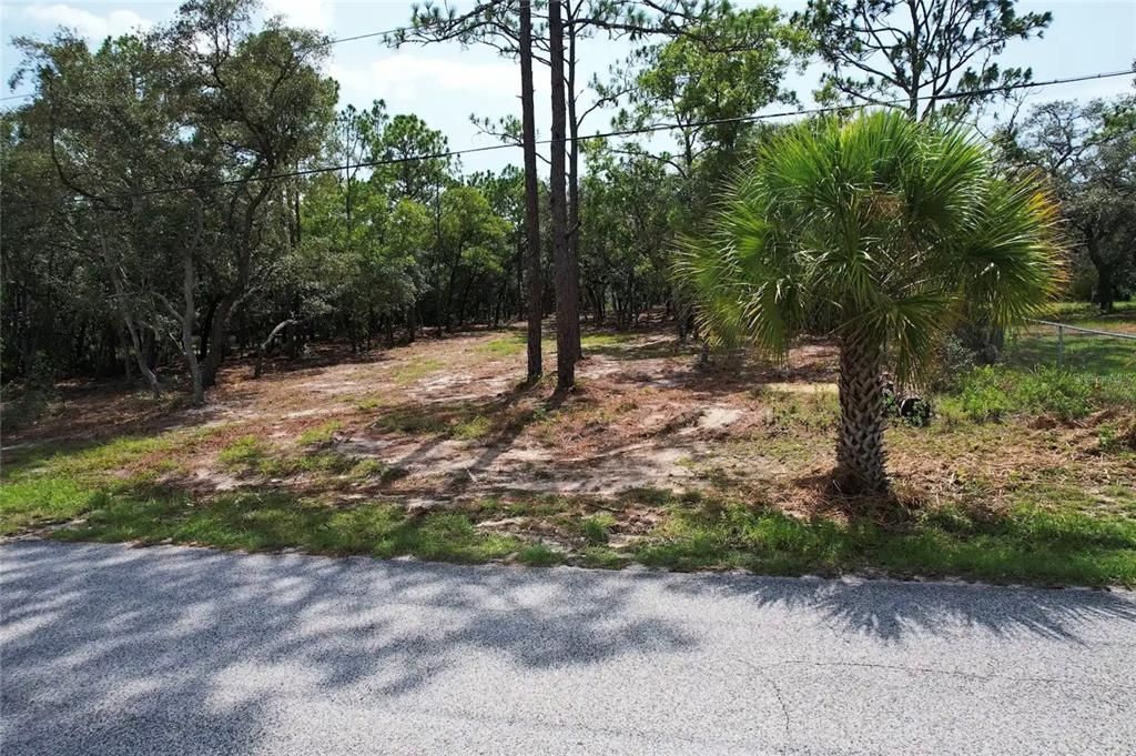 На продажу: $84,500 (2.42 acres)