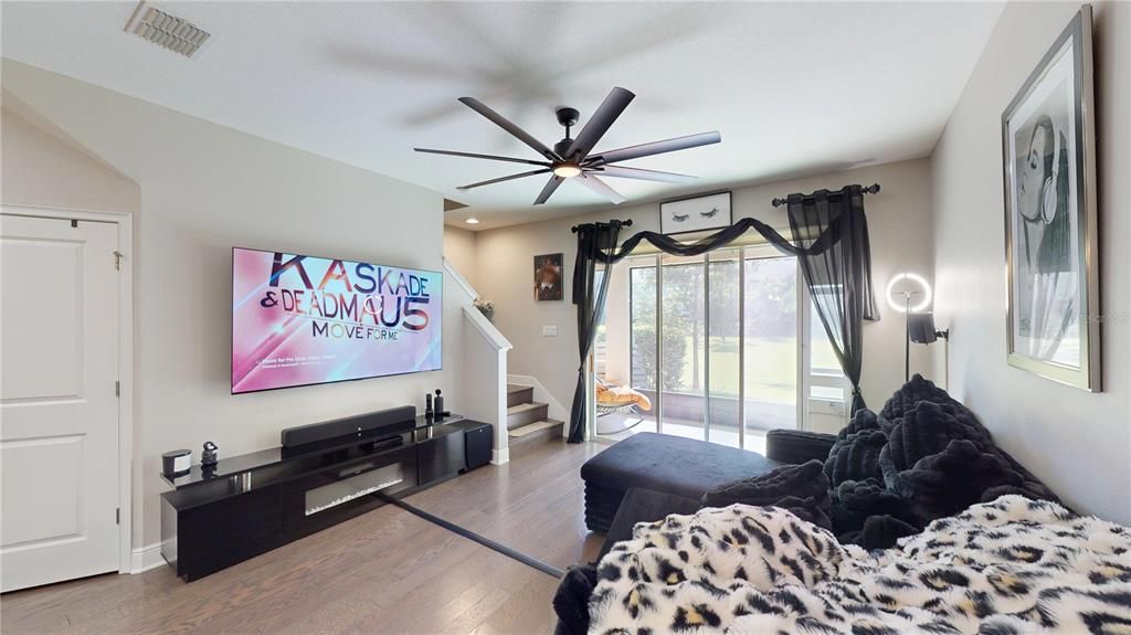 En Venta: $389,000 (3 camas, 2 baños, 1716 Pies cuadrados)
