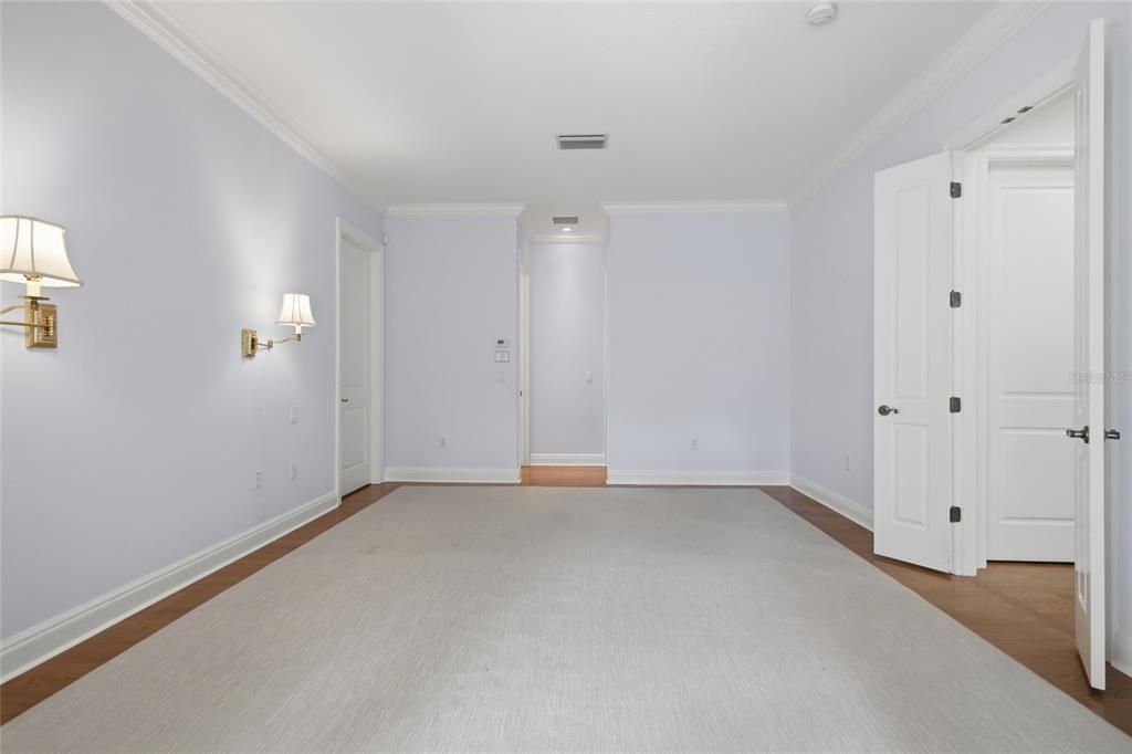 For Sale: $2,595,000 (3 beds, 2 baths, 4234 Square Feet)