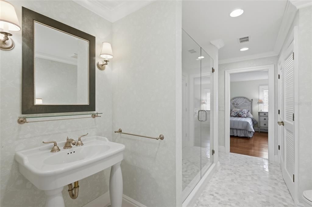 For Sale: $2,595,000 (3 beds, 2 baths, 4234 Square Feet)