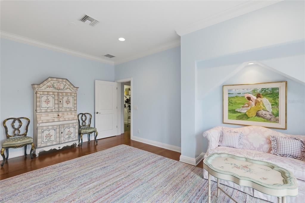 For Sale: $2,595,000 (3 beds, 2 baths, 4234 Square Feet)