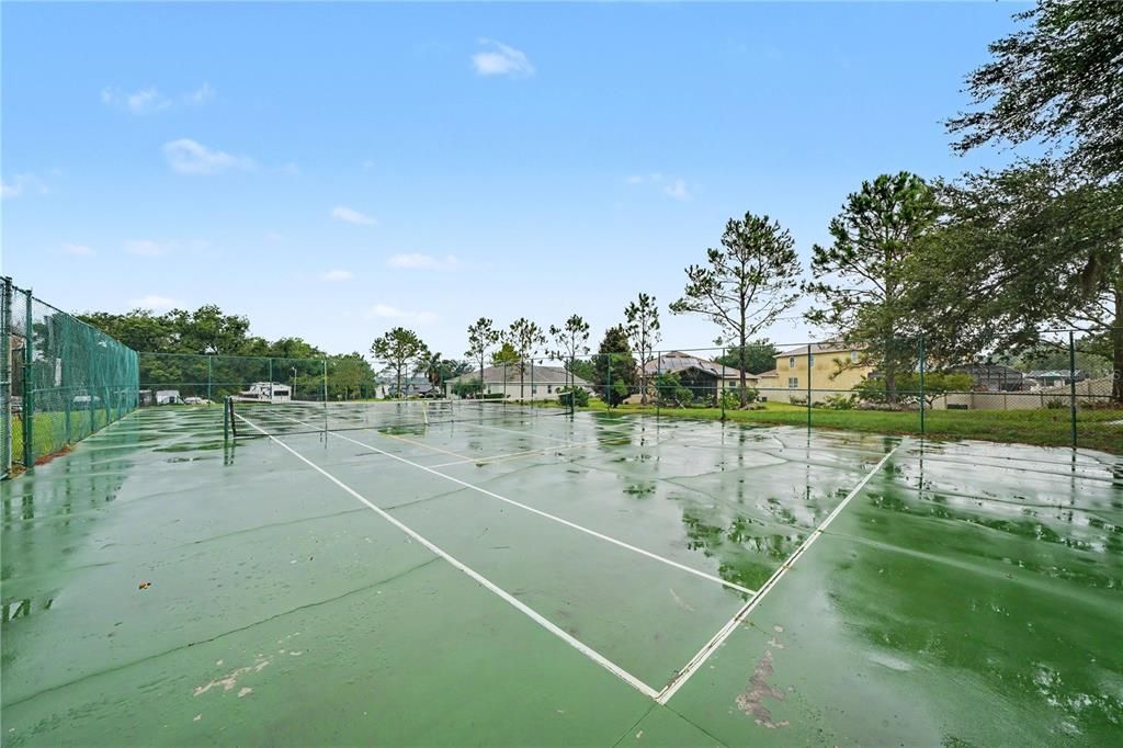 For Sale: $455,000 (3 beds, 2 baths, 1706 Square Feet)